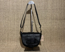 Charger l&#39;image dans la galerie, Sac bandoulière en cuir glitter Rabat  leather bag , sac à main , maroquinerie
