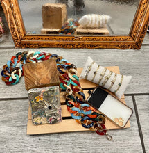 Charger l&#39;image dans la galerie, Bandoulière  téléphone amovible Universelle collier maille  , sangle iPhone , cordon téléphone
