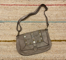 Charger l&#39;image dans la galerie, Sac bandoulière en cuir rock , leather bag , sac à main , maroquinerie
