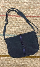 Charger l&#39;image dans la galerie, Sac bandoulière en cuir , petit porté bandoulière   , leather bag , sac à main , maroquinerie
